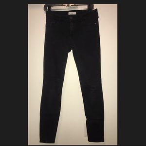 Abercrombie & Fitch size 6 black skinny jeans